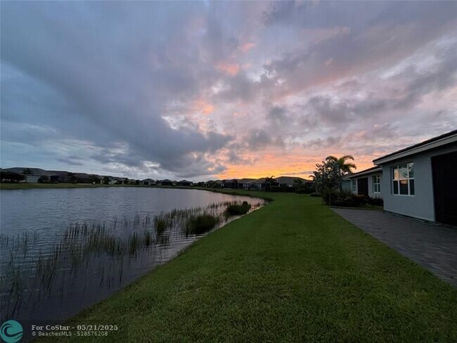 Building Photo - 11711 SW River Crossing Pl