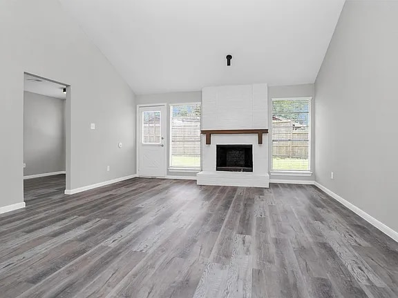 Building Photo - 17903 Red Wolf Dr