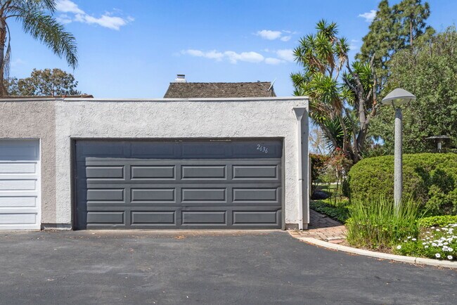 Building Photo - 2636 Vista Del Oro