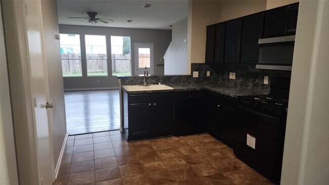 Building Photo - 15430 Elm Leaf Pl