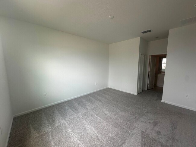 Building Photo - Stunning new construction 3/2 in Wynnstone Gated Community of Davenport.  Available now!