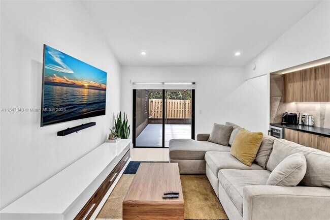 Building Photo - 9940 Watermill Cir