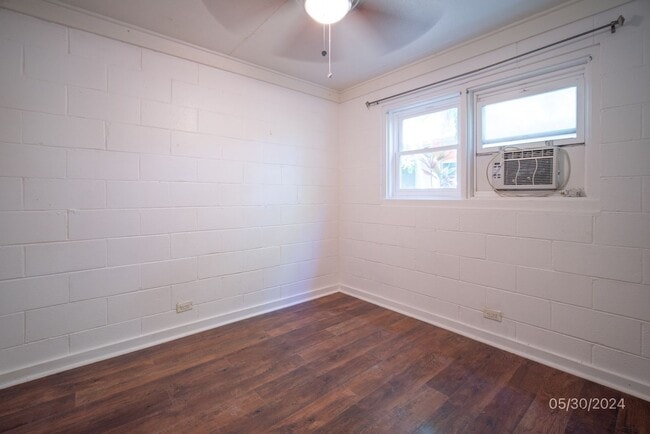 Building Photo - 2bd / 1ba / 1 assigned parking Condo in Co...