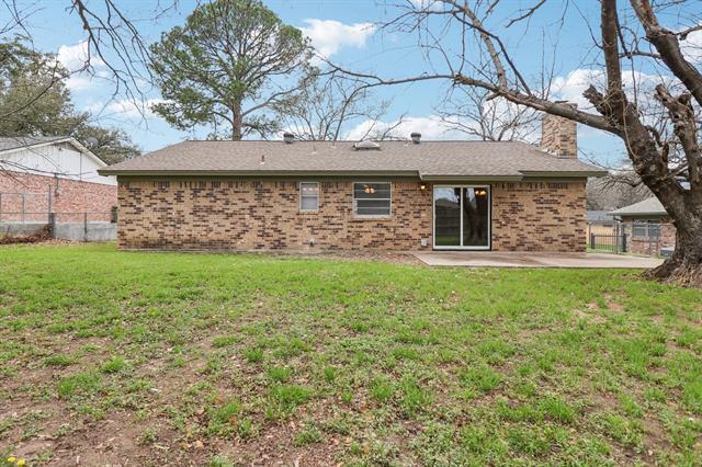 Building Photo - 413 Glenhaven Dr