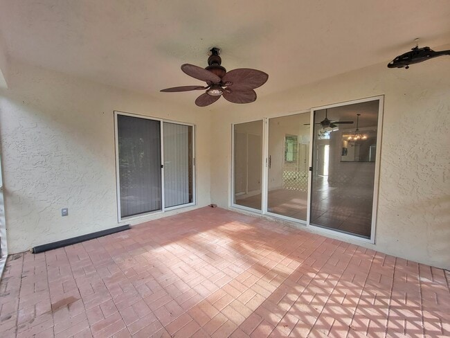 Building Photo - 5344 Edenwood Ln