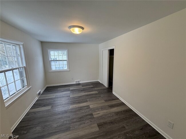 Building Photo - 22350 S Woodland Rd