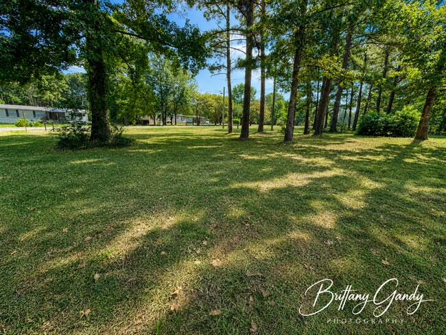 Building Photo - 615 Adalynn Pvt Ln