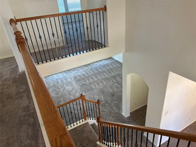 Building Photo - 21223 Colton Cove Dr