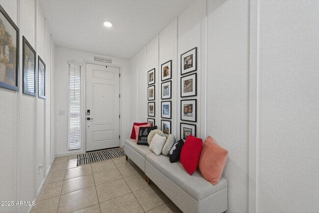 Building Photo - 36810 N Camarillo Dr