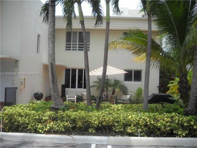 Building Photo - 1040-1092 92nd St