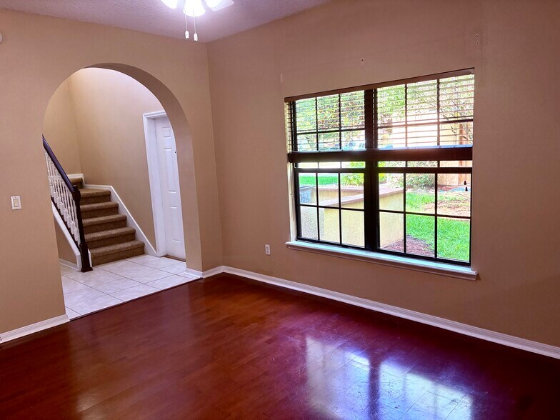 Building Photo - 762 Ginger Mill Dr