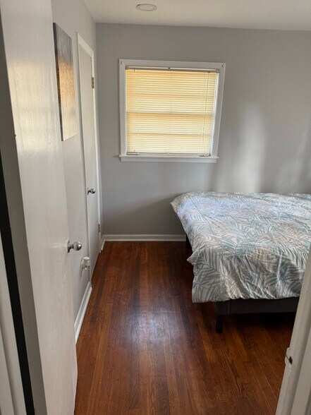 Building Photo - 153 Oakcliff Ct NW