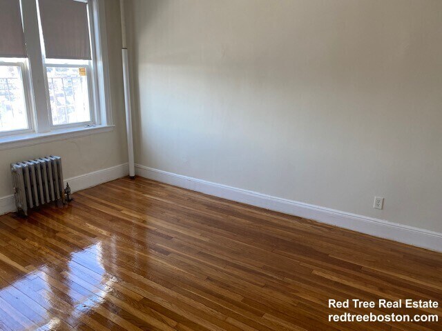 Building Photo - 1820 Commonwealth Ave