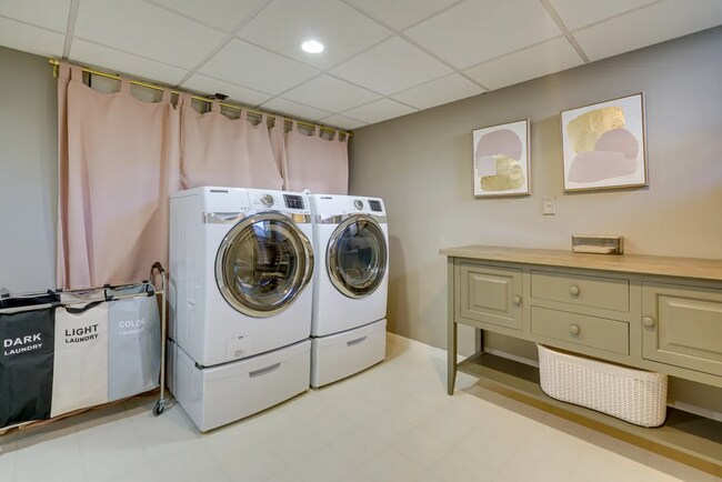 Laundry Room - 151 Rambling Rd