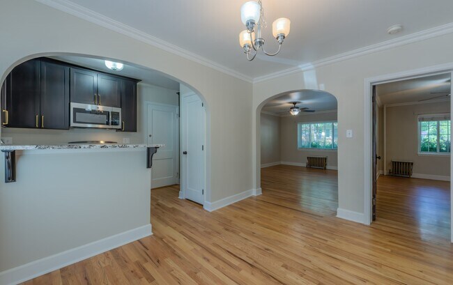 Primary Photo - 1226 E 10th Ave