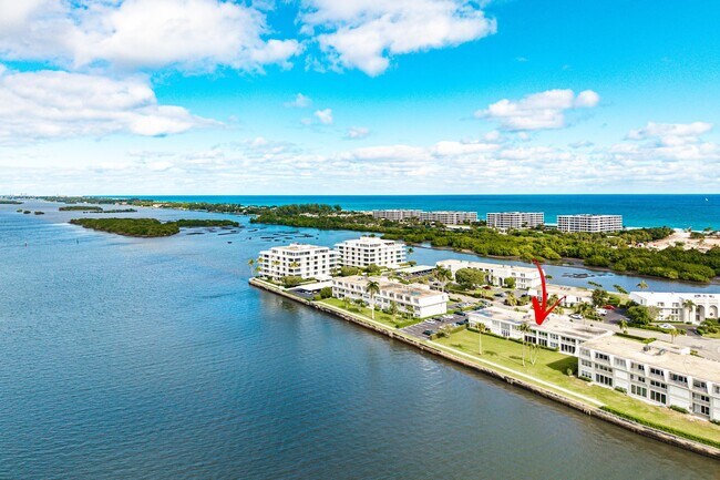 Building Photo - 2170 Ibis Isle Rd