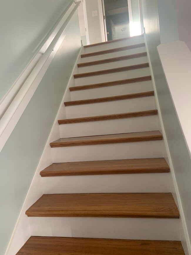 Building Photo - 410 Chatham Forest Dr