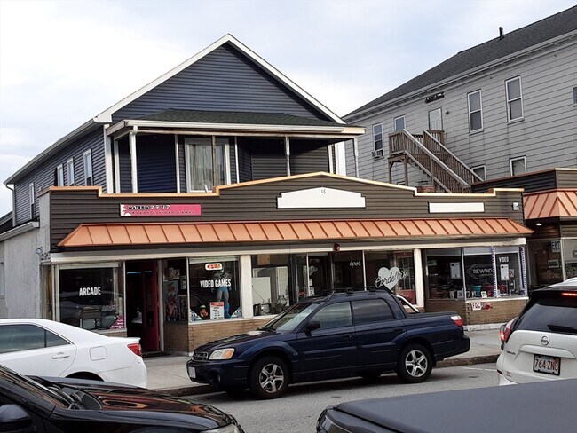 Building Photo - 116 June St