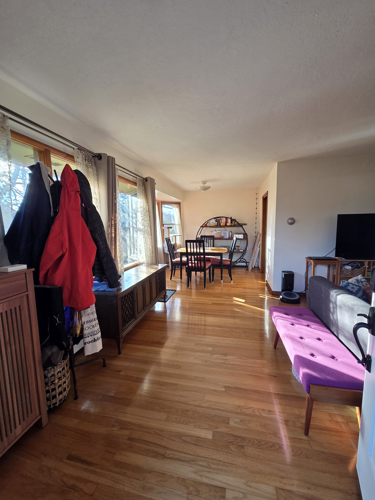 Building Photo - 3819 SE Francis St