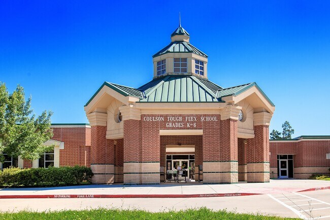 Building Photo - 122 S Abram Cir