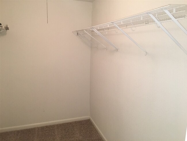 Building Photo - 14626 Wind Hollow Cir