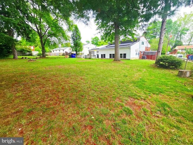 Building Photo - 4005 Blackpool Rd