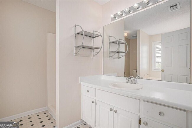 Building Photo - 2533 Morning Glory Pl NW