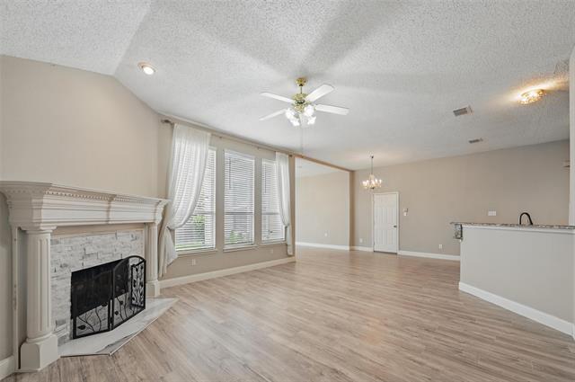 Building Photo - 3609 Edwards Dr