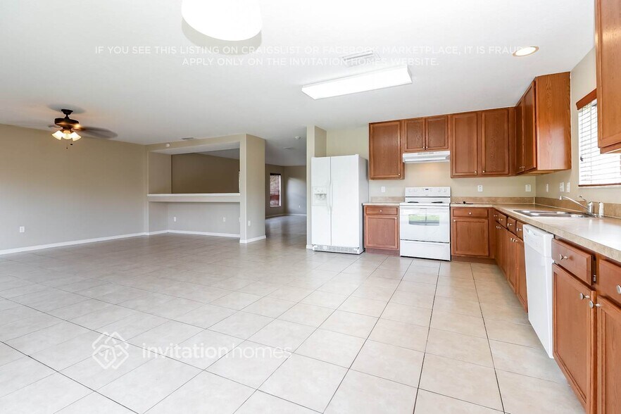 Building Photo - 19542 Timberbluff Dr