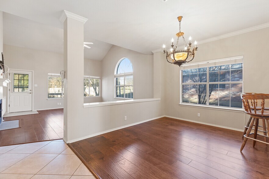 Building Photo - 9004 Brimstone Ln