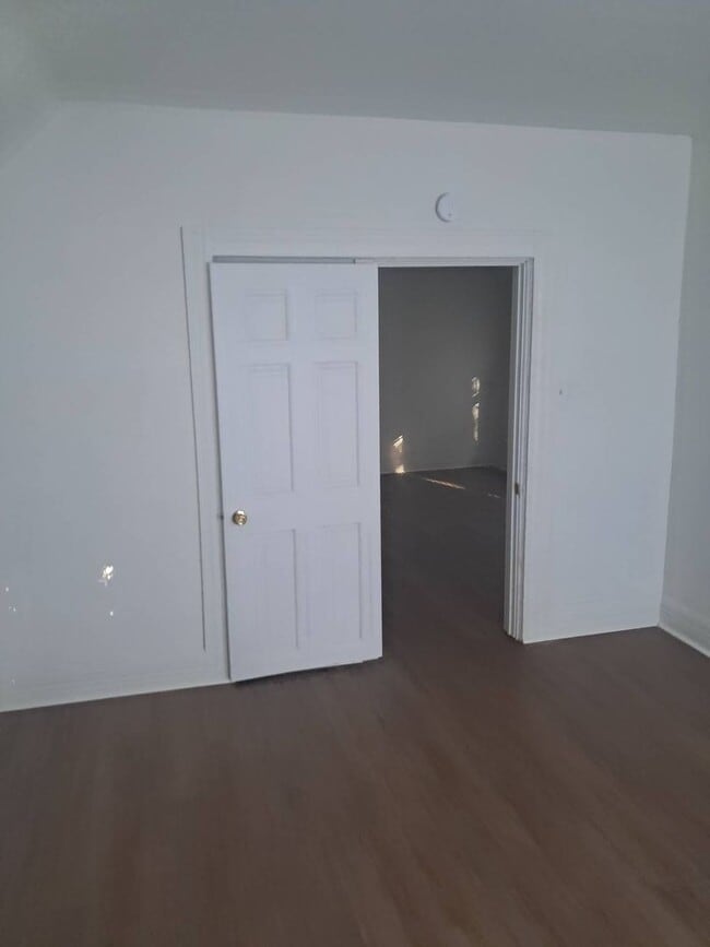 Building Photo - 1126S32ndJ