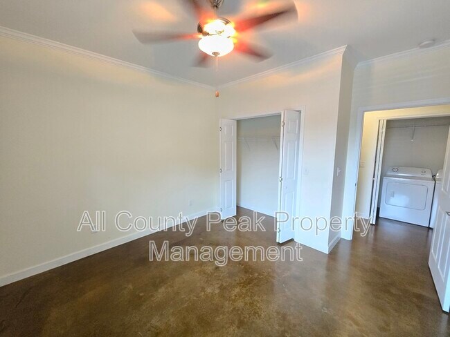 Building Photo - 229 Delmont St