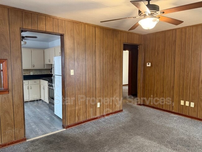 Building Photo - 108 N 24th St