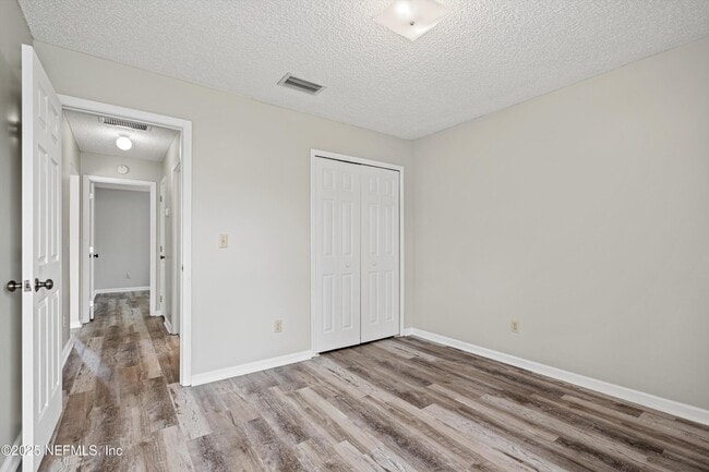 Building Photo - 4053 Savannah Glen Blvd