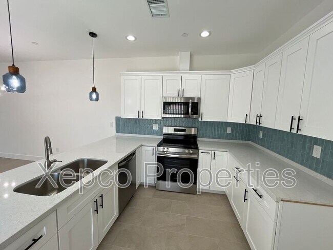Building Photo - 29730 Landau Blvd