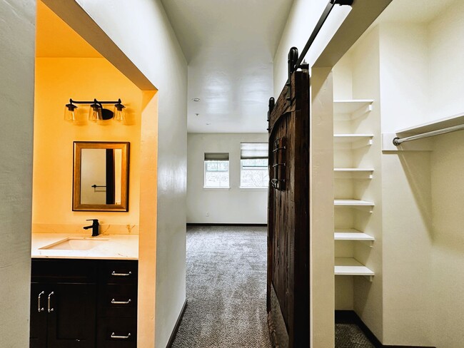 Building Photo - 350 Ridgway Ave., Santa Rosa, Ca. (3-Bedro...