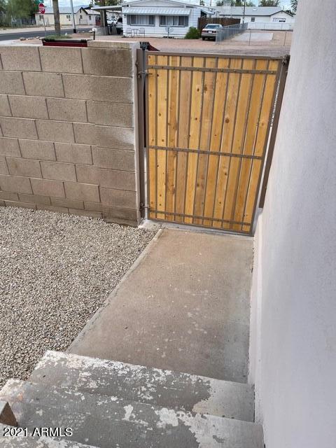 Building Photo - 143 W Pima Ave