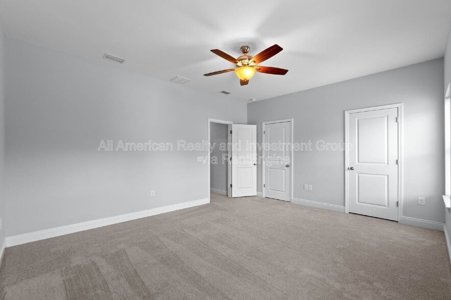 Building Photo - 181 Johnson Ct