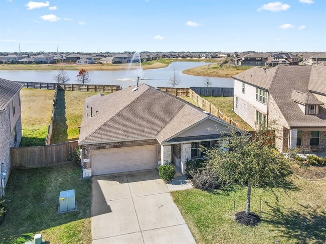 Building Photo - 2225 Windy Sail Dr