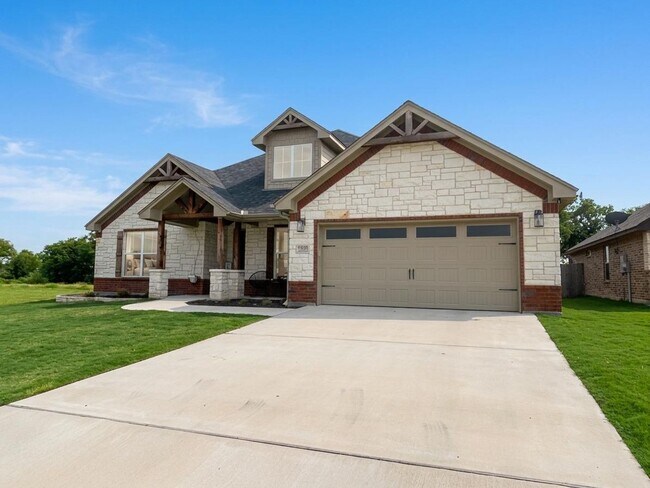 Building Photo - 4-Bedroom House for Rent in Temple