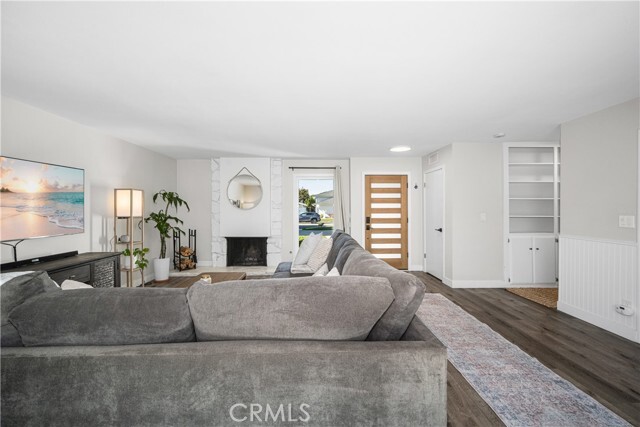 Building Photo - 3600 Lama Ave