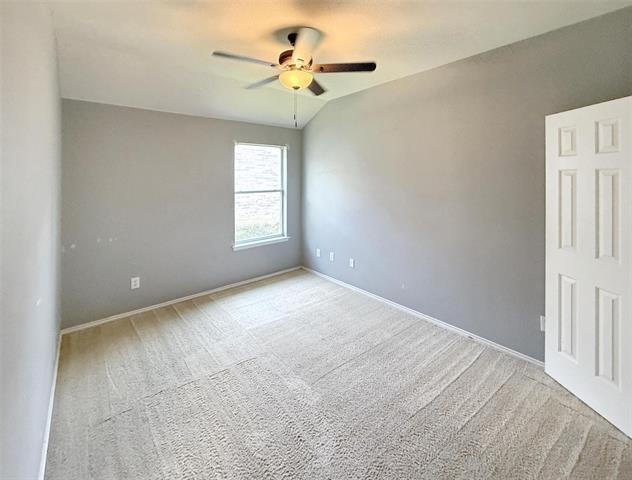 Building Photo - 10420 Devin Ln
