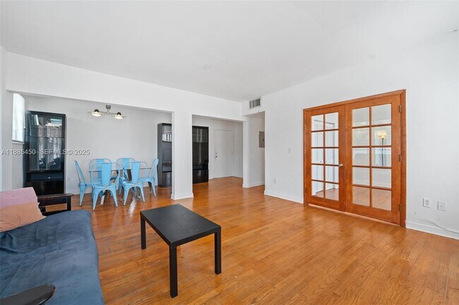 Building Photo - 1200 Euclid Ave