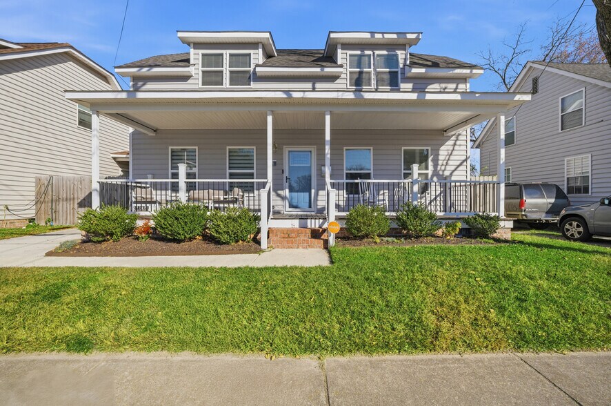 Primary Photo - 16 Bagley St