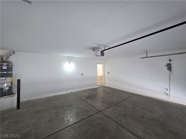 Building Photo - 626 Palmwood Ln