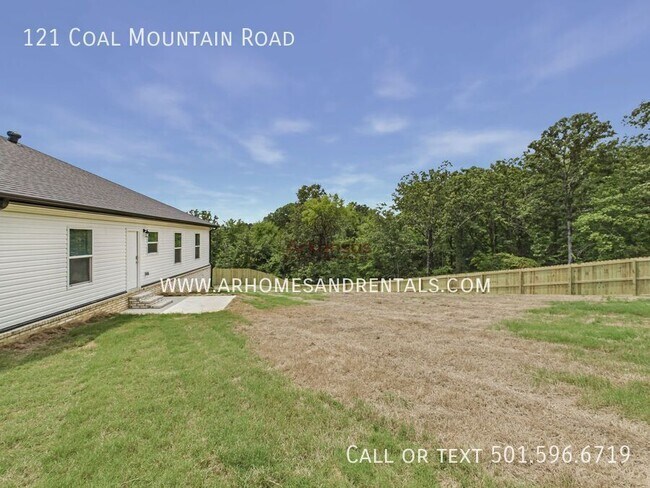 Building Photo - 209 Round Mountain Rd