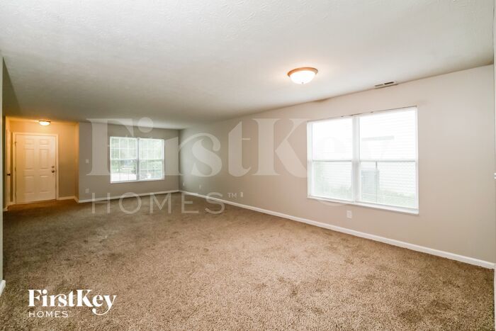 Building Photo - 3119 Hemlock Way