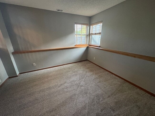 Building Photo - Well Kept 3 BED/2 BA Home in Westminster - AVAILABLE 6/5