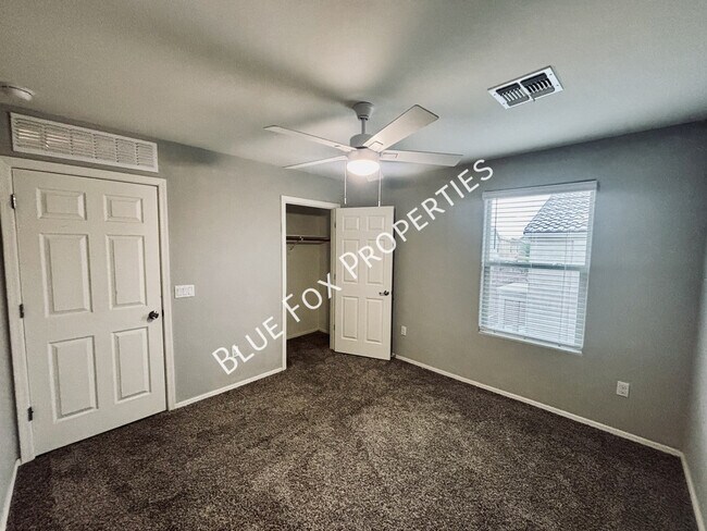 Building Photo - 6524 S Calle Diablo Dr