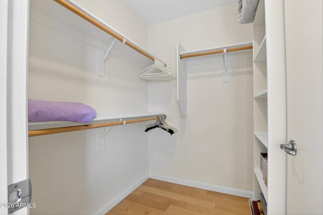 Building Photo - 1128 E Rowlands Ln